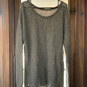 Speckled sweater with zipper side detail